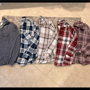 Women’s Plaid Button Down Shirts - size M/L- lot of 5